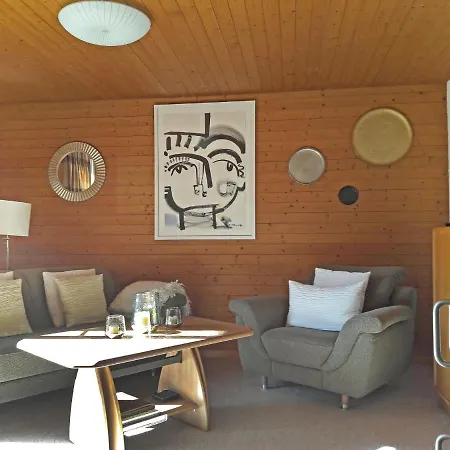 Chalet Bluemewäg Apartment Wengen